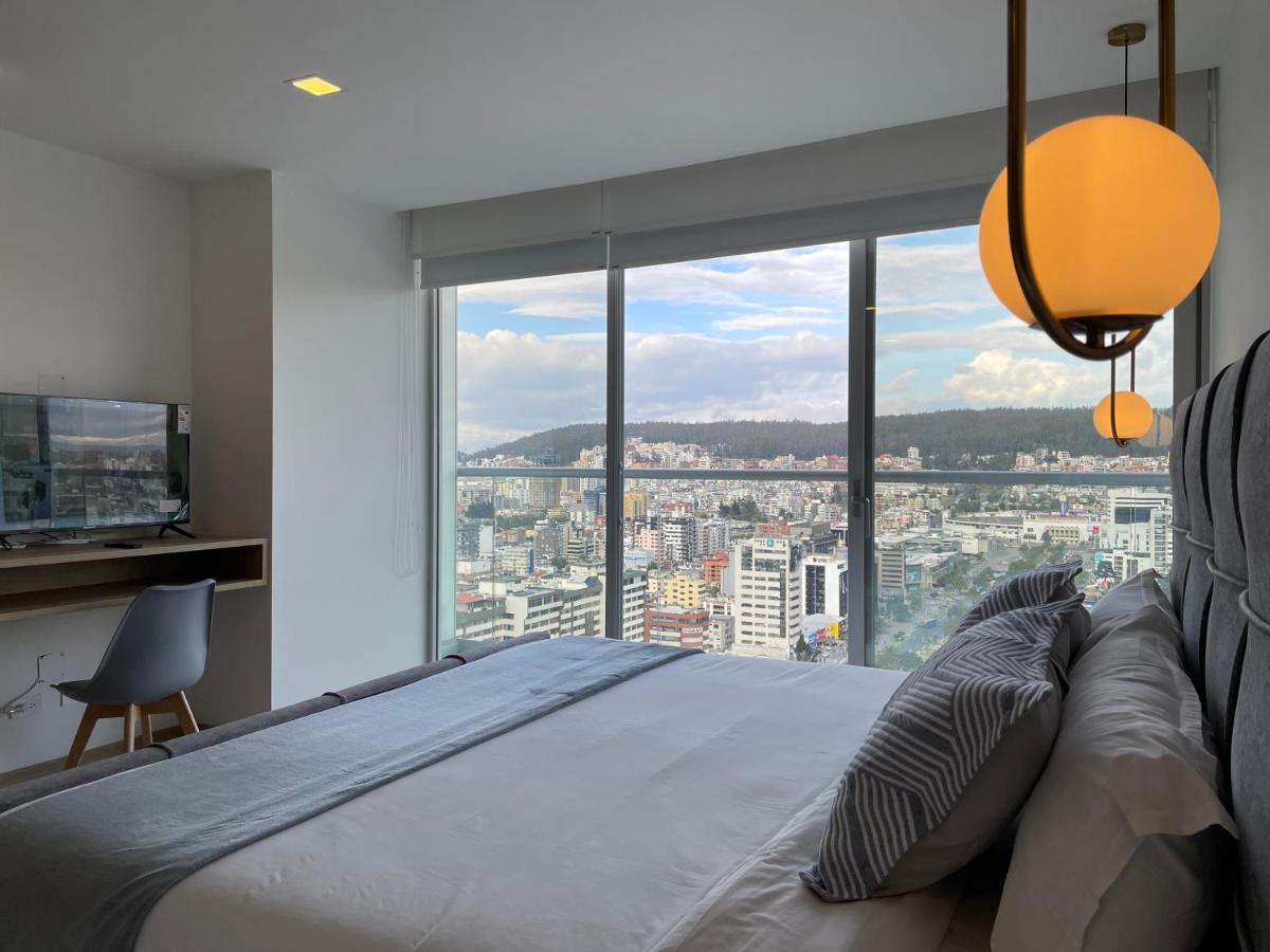 Nueva Suite-Piso 21 Vista La Carolina @One Quito Bagian luar foto