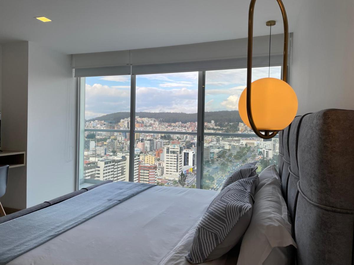 Nueva Suite-Piso 21 Vista La Carolina @One Quito Bagian luar foto