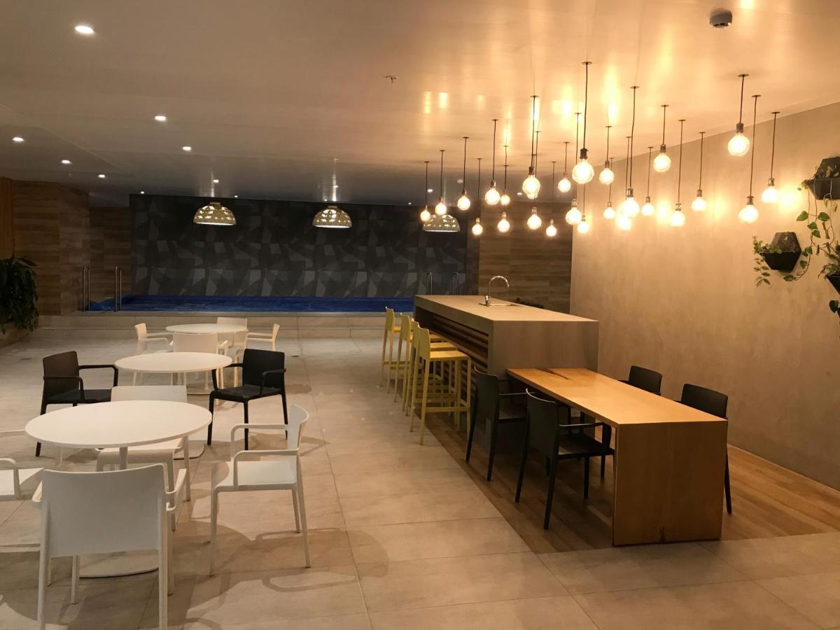 Nueva Suite-Piso 21 Vista La Carolina @One Quito Bagian luar foto