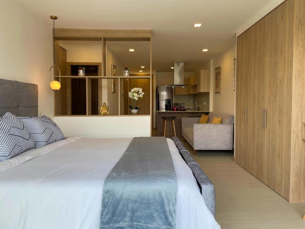 Nueva Suite-Piso 21 Vista La Carolina @One Quito Bagian luar foto